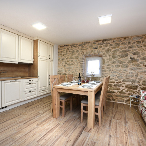 Kitchen, Villa Petra, Villa Petra – An Authentic Dalmatian House with a Summer Kitchen and Pool in Zadar, Croatia Lovinac