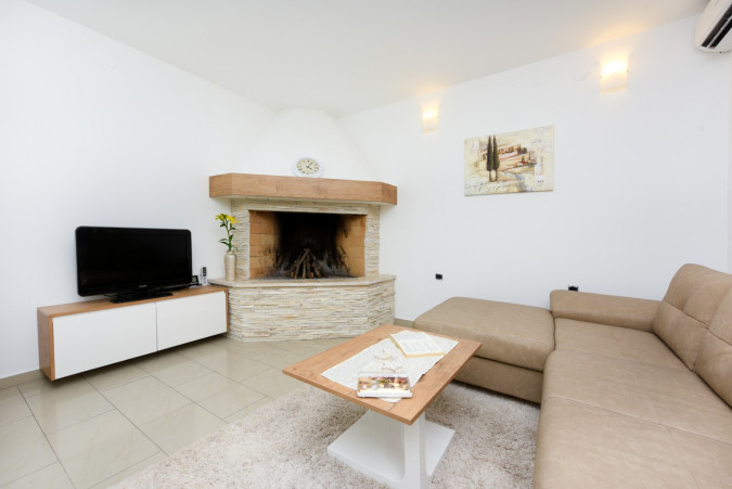 Interiors, Villa Petra &ndash; An Authentic Dalmatian House with a Summer Kitchen and Pool in Zadar, Croatia Lovinac