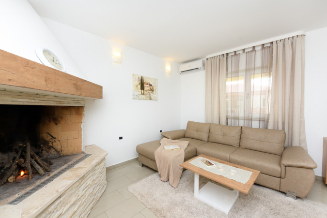 Interiors, Villa Petra &ndash; An Authentic Dalmatian House with a Summer Kitchen and Pool in Zadar, Croatia Lovinac