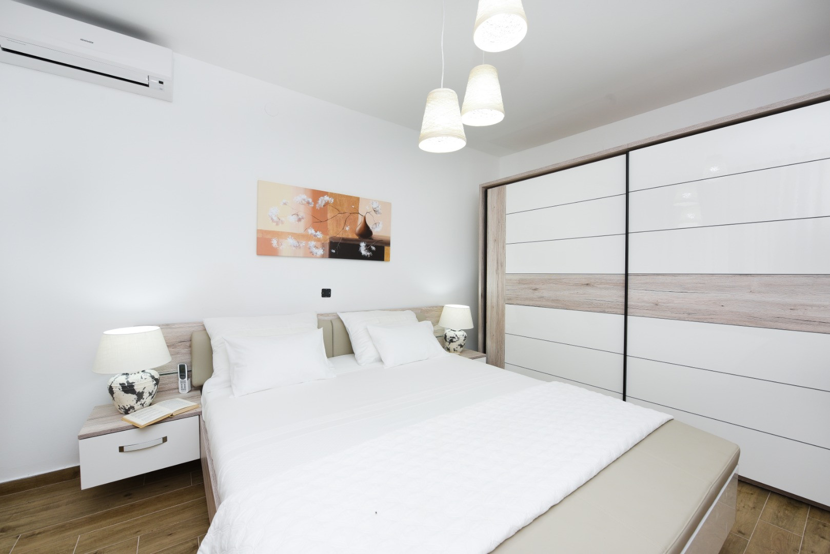 Villa Petra in Zadar - Gorgeous dalmatian stone house with large terrace, garden and private pool, Villa Petra &ndash; An Authentic Dalmatian House with a Summer Kitchen and Pool in Zadar, Croatia Lovinac